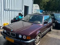 Gebraucht BMW 750 1993 Rot Limousine