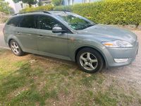 Gebraucht Ford Mondeo 175 PS (128 kW) 2009 Silber Kombi