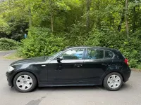 Gebraucht BMW 118 129 PS (94 kW) 2007 Schwarz Kleinwagen