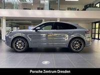 Neu Porsche Cayenne Coupe GTS 500 PS (367 kW) 2026 Grau Coupé