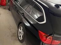Gebraucht BMW 318 143 PS (105 kW) 2013 Schwarz Limousine