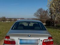 Gebraucht BMW 320 170 PS (125 kW) 2002 Silber Limousine