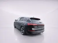 Gebraucht Audi e-tron Ambiente 369 kW (503 PS) 2022 Mythosschwarz metallic SUV