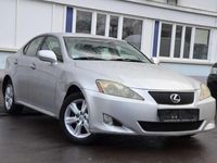 Gebraucht Lexus IS220d 177 PS (130 kW) 2007 Silver mica metallic Limousine