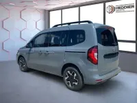 Neu Nissan Townstar 360º 131 PS (96 kW) 2026 Grau Kombi
