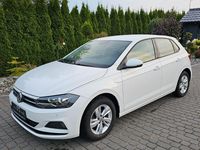 Gebraucht VW Polo Comfortline 90 PS (66 kW) 2018 Weiß Limousine