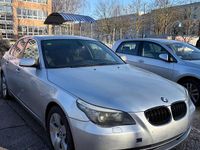 Gebraucht BMW 530 235 PS (172 kW) 2008 Grau Limousine
