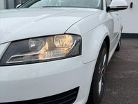 Gebraucht Audi A3 Attraction 140 PS (102 kW) 2009 Weiß Kleinwagen
