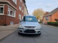 Usado Opel Combo 94 HP (69 kW) 2006 Prateado Monovolume