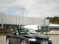 Second-hand Mazda MX5 140 CP (102 kW) 1999 Negru Cabrio
