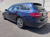 Gebraucht Mercedes C200 184 PS (135 kW) 2016 Blau Kombi