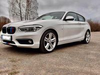 Gebraucht BMW 118 Advantage 136 PS (100 kW) 2016 Weiß Kleinwagen
