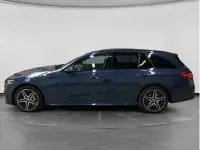 Gebraucht Mercedes C300 197 PS (144 kW) 2024 Blau (sodalithblau) Kombi