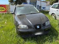 Second-hand Ford Focus 100 CP (73 kW) 2000 Argintiu Break