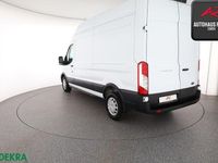 Gebraucht Ford Transit 170 PS (125 kW) 2023 Weiß Van / Kleinbus