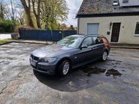 Gebraucht BMW 318 Basis 143 PS (105 kW) 2007 Grau Kombi