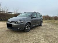 Gebraucht VW Touran 100 PS (73 kW) 2014 Grau Van / Kleinbus
