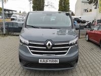 Gebraucht Renault Trafic Life 110 PS (80 kW) 2023 Schwarz Van / Kleinbus