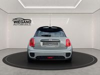 Gebraucht Mini Cooper Chili 136 PS (100 kW) 2017 Moonwalk grey (metallic) Kleinwagen