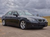 Gebraucht BMW 523 177 PS (130 kW) 2007 Schwarz Limousine