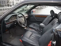 Gebraucht Mercedes E300 180 PS (132 kW) 1989 Schwarz Coupé