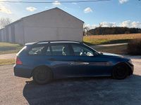 Gebraucht BMW 320 163 PS (119 kW) 2005 Blau Kombi