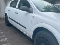 Gebraucht Opel Astra 90 PS (66 kW) 2009 Weiß Coupé