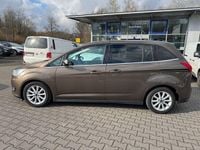 Gebraucht Ford Grand C-Max Titanium 150 PS (110 kW) 2017 Braun Van / Kleinbus