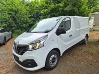 Gebraucht Renault Trafic Komfort 125 PS (91 kW) 2018 Weiß Van / Kleinbus