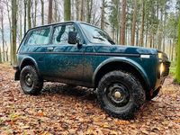 Gebraucht Lada niva 76 PS (55 kW) 2009 SUV