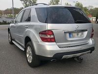 Gebraucht Mercedes ML280 190 PS (139 kW) 2007 Silber SUV