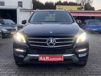 Gebraucht Mercedes ML350 258 PS (189 kW) 2014 Blau SUV