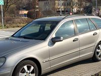 Gebraucht Mercedes C180 Classic 143 PS (105 kW) 2003 Silber Kombi