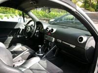 Gebraucht Audi TT Roadster 180 PS (132 kW) 2000 Silber Cabrio