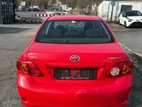 Gebraucht Toyota Corolla 132 PS (97 kW) 2011 Rot Limousine