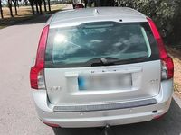 Gebraucht Volvo V50 114 PS (83 kW) 2010 Silber Kombi