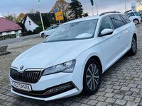 Gebraucht Skoda Superb Ambition 218 PS (160 kW) 2022 Weiß Kombi