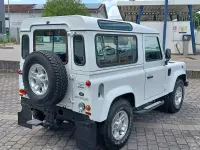 Gebraucht Land Rover Defender S 122 PS (89 kW) 2011 Fuji white SUV