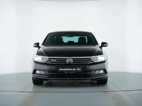 Gebraucht VW Passat Highline 190 PS (139 kW) 2018 Mangangrau metallic Limousine