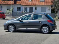 Gebraucht Peugeot 207 Tendance 95 PS (69 kW) 2010 Grau Limousine