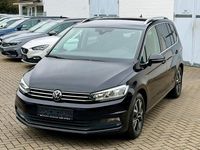 Gebraucht VW Touran Highline 150 PS (110 kW) 2020 Schwarz Van / Kleinbus