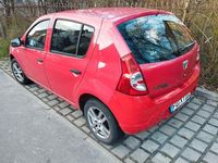 Second-hand Dacia Sandero 75 CP (55 kW) 2009 Roșu Berlinǎ