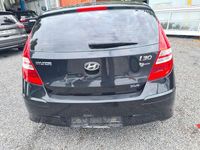 Gebraucht Hyundai i30 Edition 109 PS (80 kW) 2010 Blau Kombi