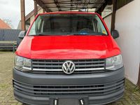 Gebraucht VW Transporter 101 PS (74 kW) 2016 Rot Van