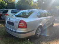 Używany Skoda Octavia 105 KM (77 kW) 2006 Srebrny Sedan/Limuzyna