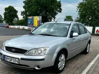 Gebraucht Ford Mondeo 145 PS (106 kW) 2001 Silber Limousine