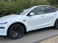 Gebraucht Tesla Model Y Long Range AWD 378 kW (514 PS) 2025 Weiß SUV