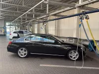 Gebraucht Mercedes E220 194 PS (142 kW) 2019 Schwarz Limousine