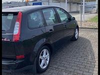 Second-hand Ford Focus 116 CP (85 kW) 2006 Negru Hatchback