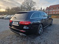 Gebraucht Mercedes E200 184 PS (135 kW) 2018 Schwarz/baltic black Kombi